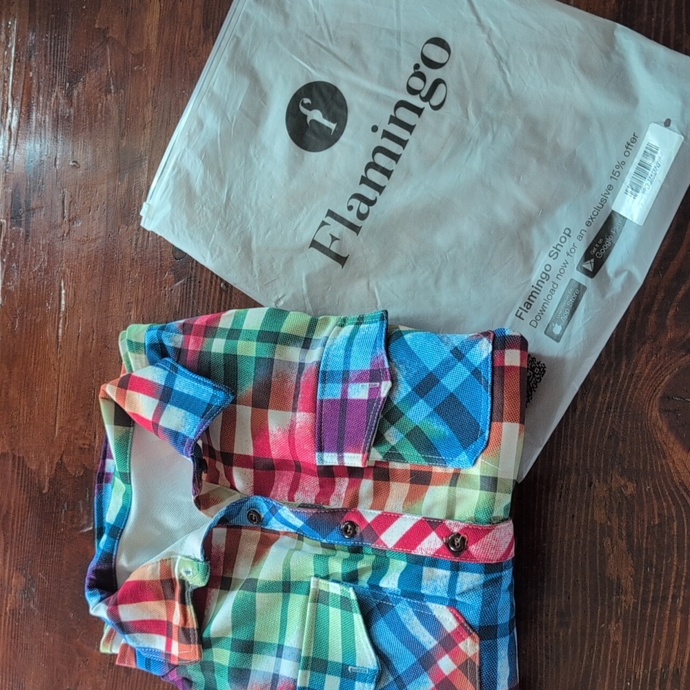 Flamingo Shop Plaid Ladies Button Up Shirt * Size medium * Long Sleeve * NWT *